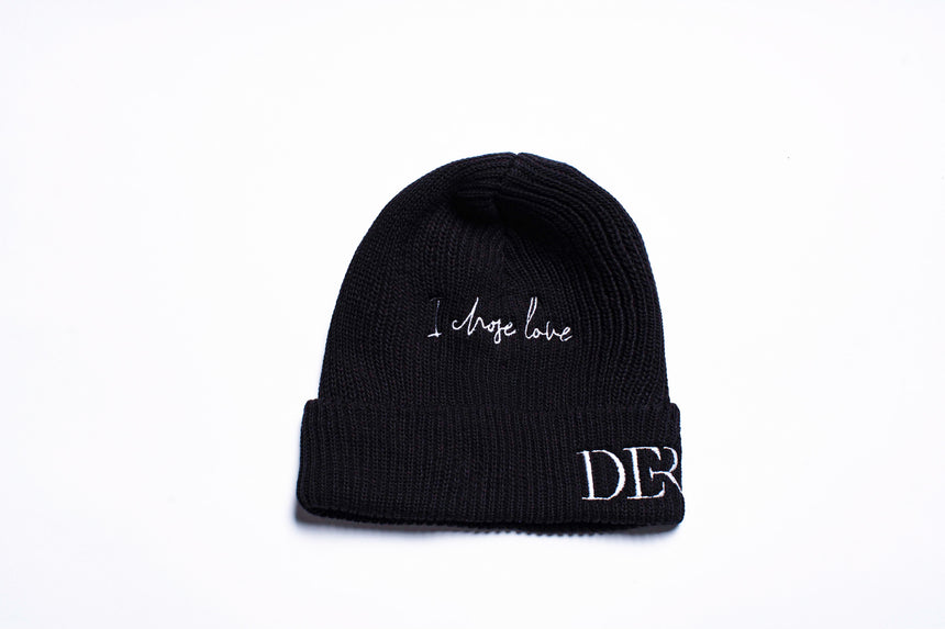CHOOSE LOVE BEANIE BLACK